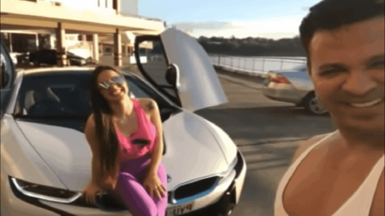 A Fazenda 12: Victória fala que BMW em vídeo de Eduardo Costa era emprestada