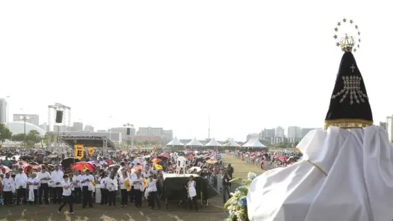 Destinos religiosos de SP têm movimento reduzido no feriado da padroeira