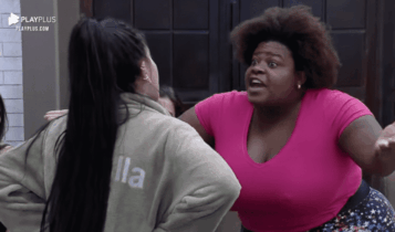 Jojo e Mirella discutiram. Enquete A Fazenda 2020