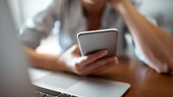 Pix: Nubank e Mercado Pago cadastram chaves sem autorização