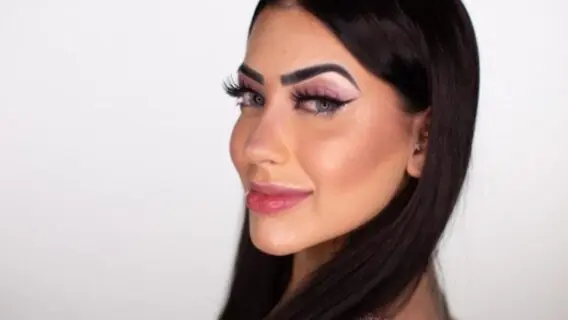 A Fazenda 12: Mirella faz tudo errado no jogo, e essa é a graça