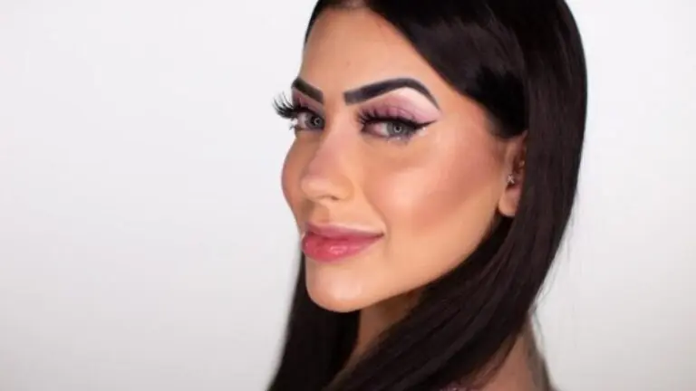 A Fazenda 12: Mirella faz tudo errado no jogo, e essa é a graça