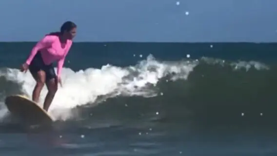 Ivete Sangalo salva menino de afogamento em praia na Bahia