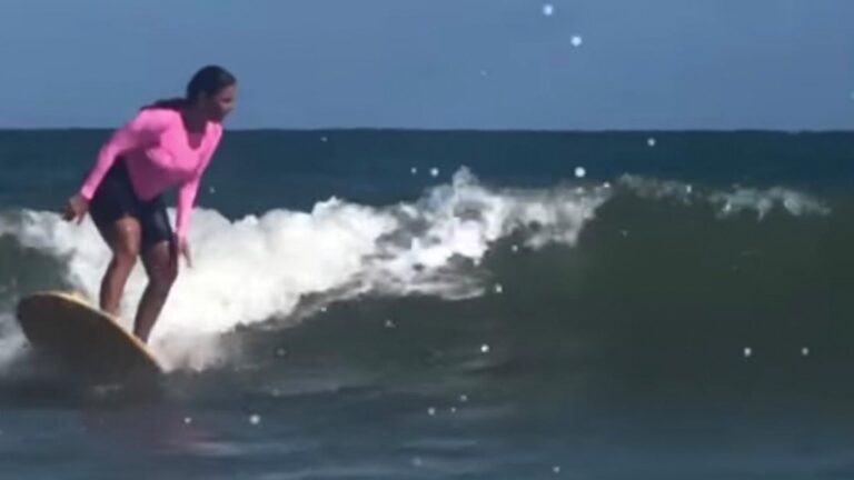 Ivete Sangalo salva menino de afogamento em praia na Bahia