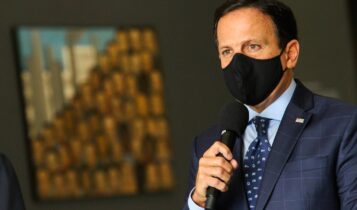 João Dória diz para Bolsonaro"parar de atacá-lo e começar a trabalhar"