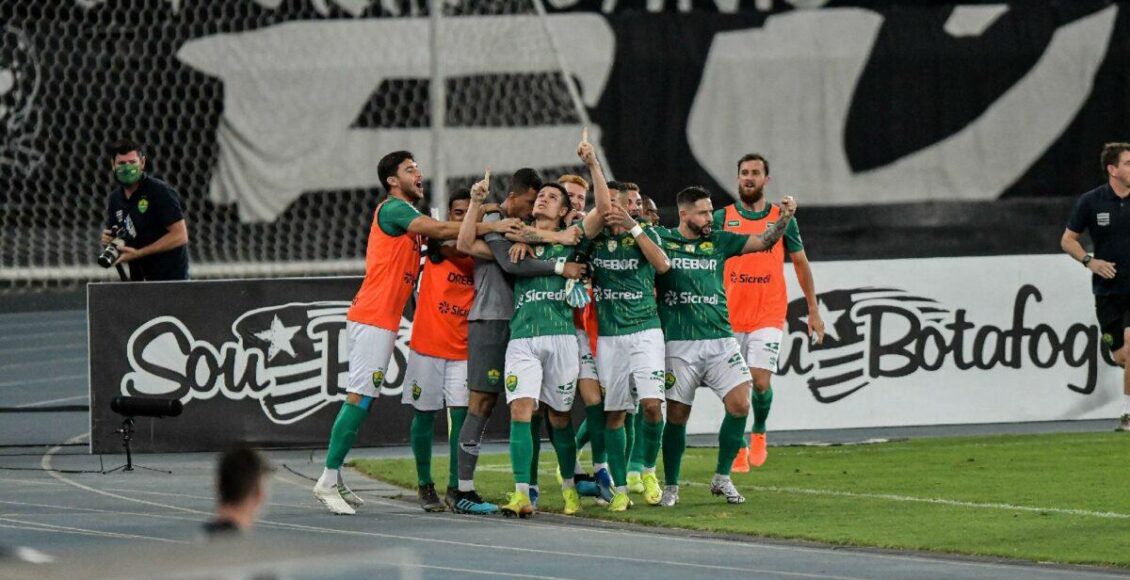 Cuiabá carrega vantagem do empate para duelo de volta da Copa do Brasil