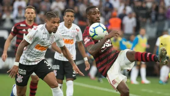 Corinthians x Flamengo e clássicos internacionais; veja onde assistir