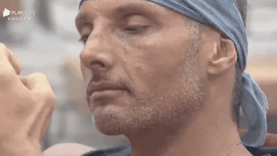 A Fazenda 12: Juliano Ceglia pensa em desistir do programa e toma decisão