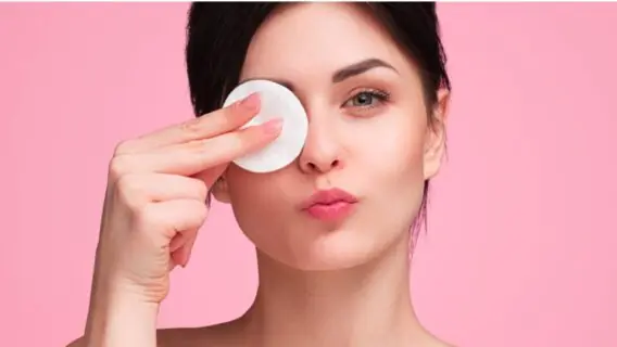 Limpeza de pele é o tratamento ideal para complementar o skincare 