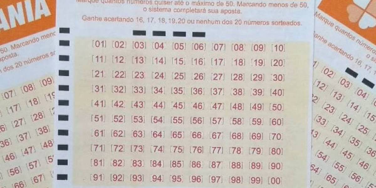 Lotomania concurso 2122 - a imagem mostra três volantes da modalidade