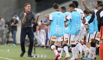 Vágner Mancini comanda o Corinthians à beira do campo
