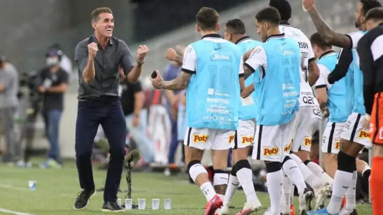 Jejum de 11 anos e prêmio milionário movem Corinthians na Copa do Brasil