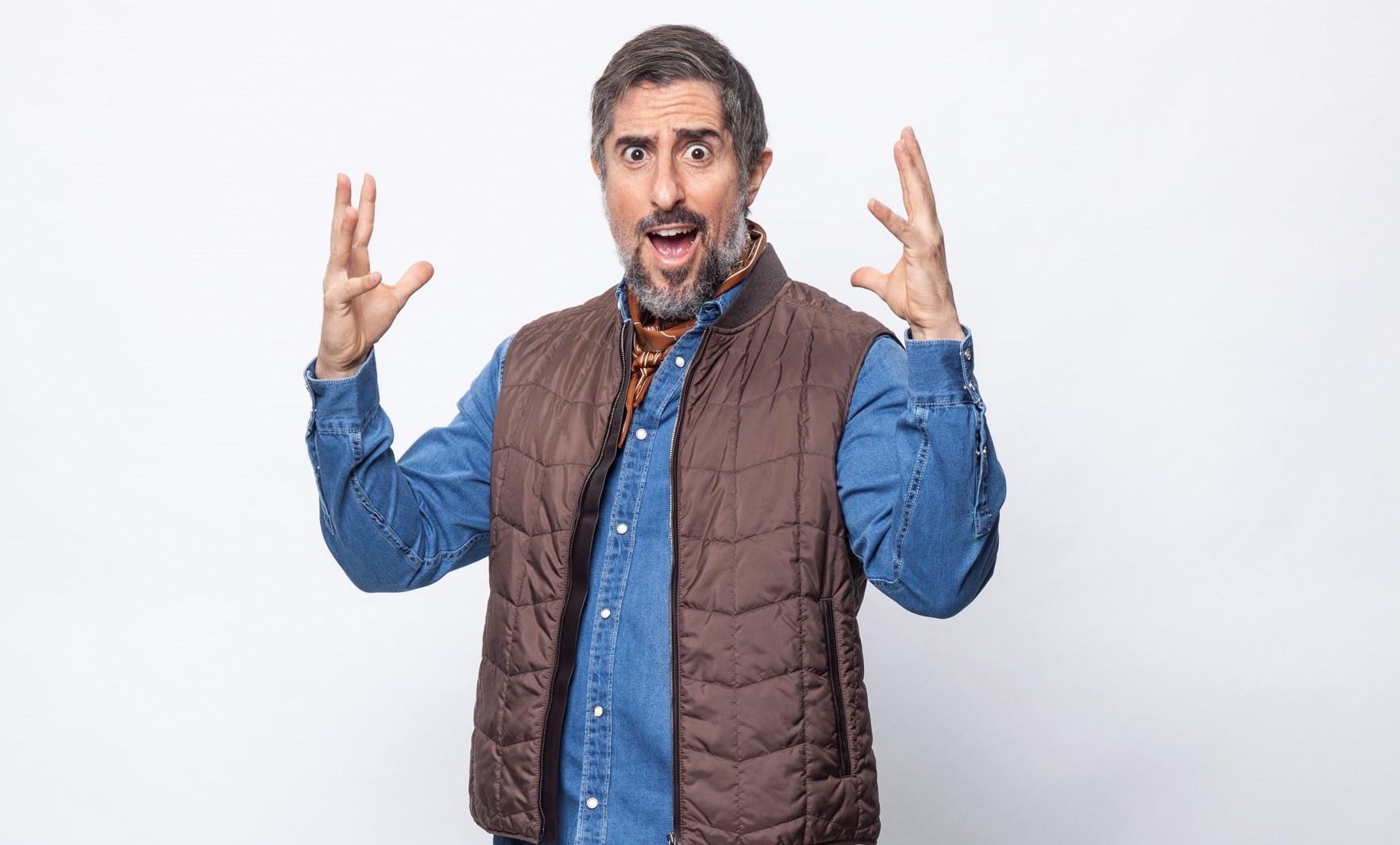 Na imagem, Marcos Mion, apresentador de A Fazenda 12