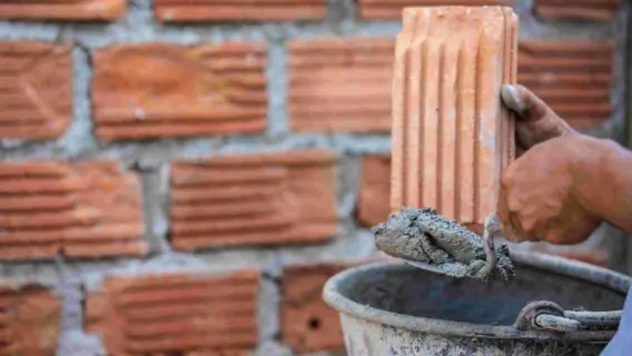 Aposentadoria especial para pedreiros: saiba as mudanças causadas pela reforma da previdência