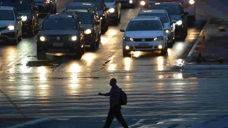 CNH suspensa: alta velocidade é infração comum entre esses motoristas