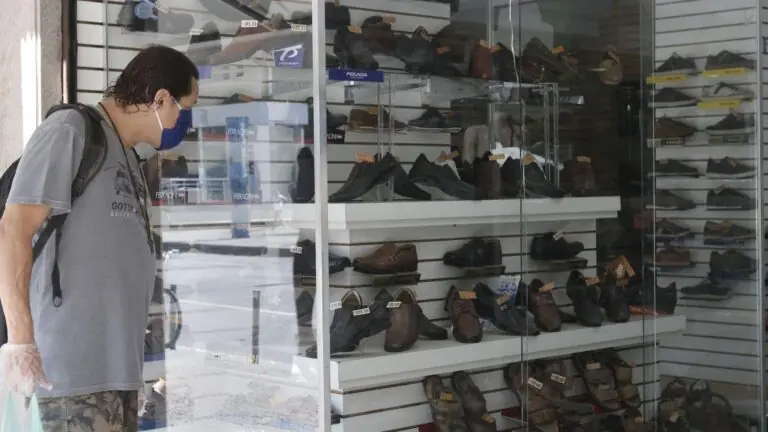 Comércio varejista do Brasil atinge maior patamar de vendas em 20 anos