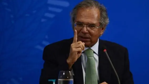 Governo simplifica formulário do eSocial e revisa normas do agronegócio