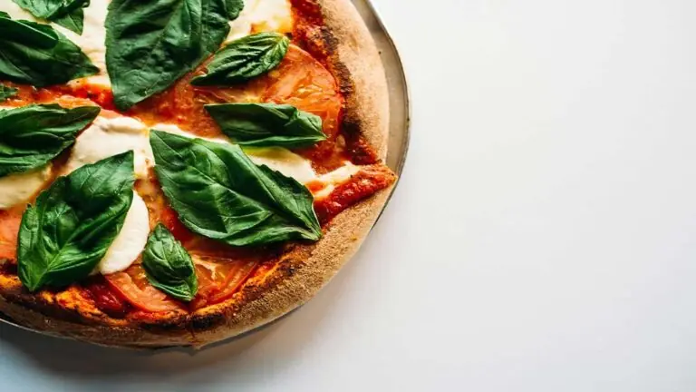 Pizza fit: mais de 10 receitas e dicas fáceis para você fazer em casa