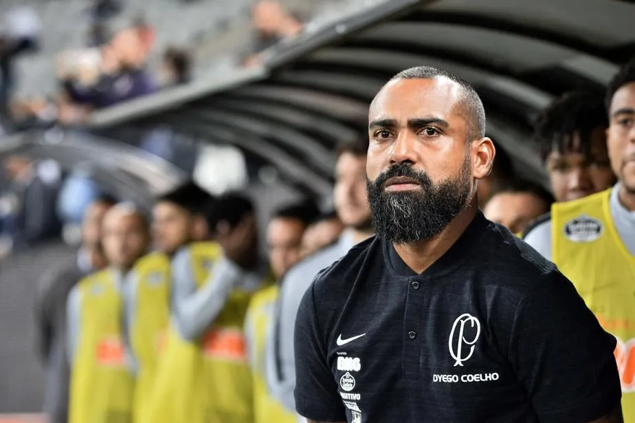 Dyego Coelho vem de três empates seguido à frente do Corinthians