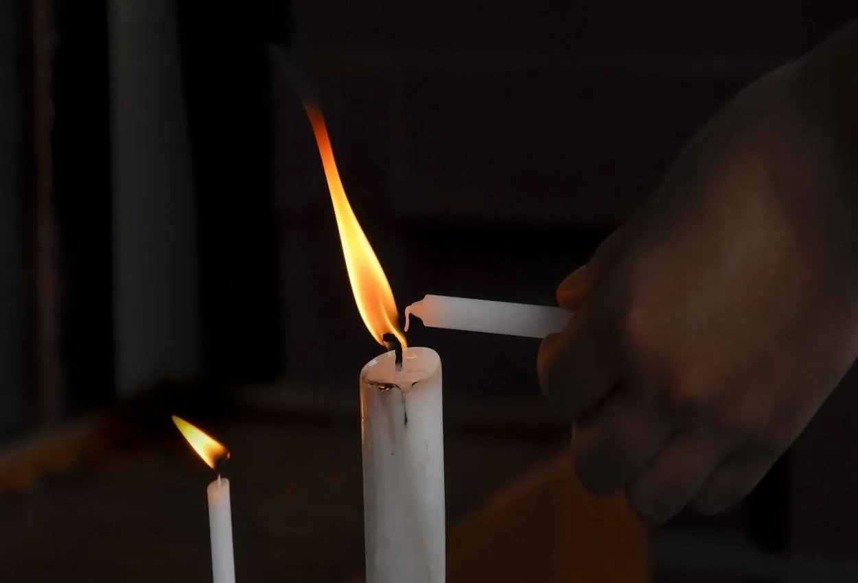 ritual_de_dia_das_bruxas_vela