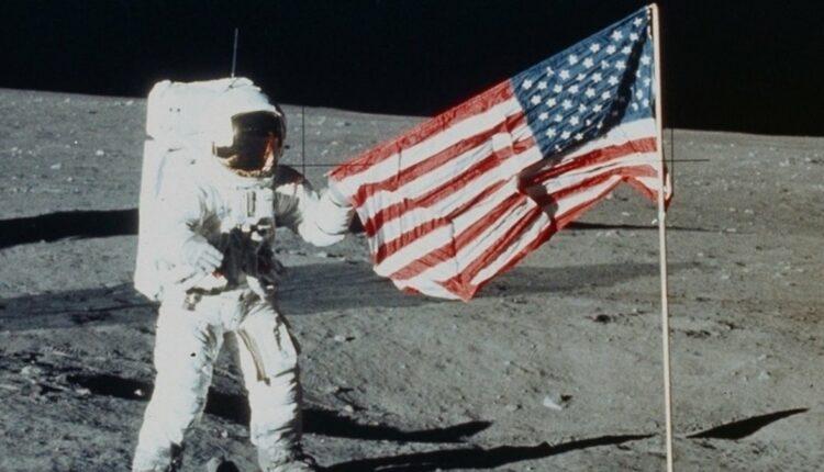 Neil Armstrong na Lua