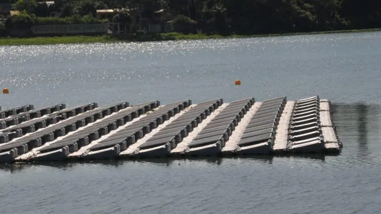 Represa Billings terá energia solar flutuante