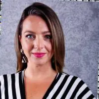 Imagem mostra rosto de Larissa Werneck