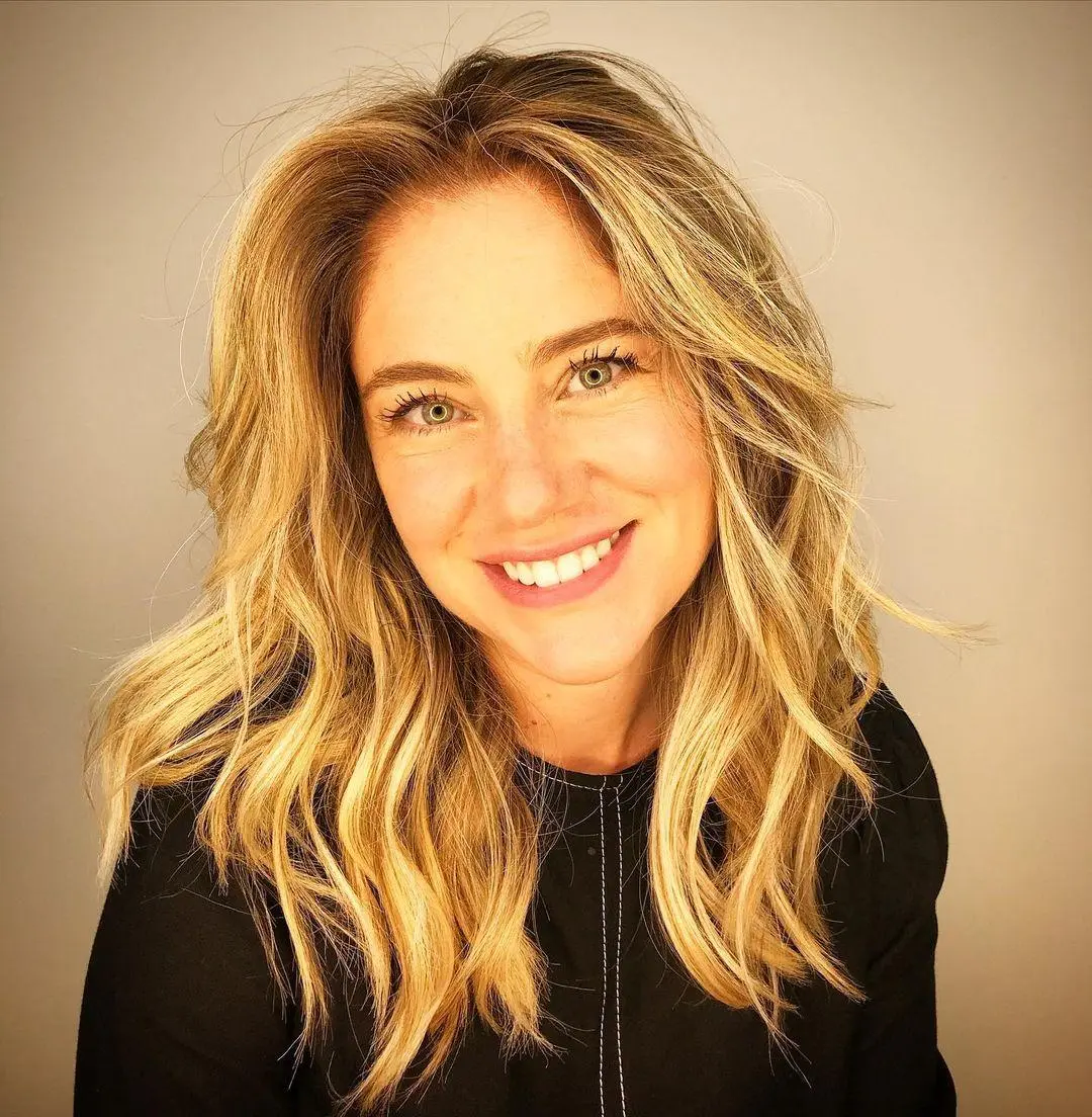 Imagem mostra rosto de Juliana Baroni