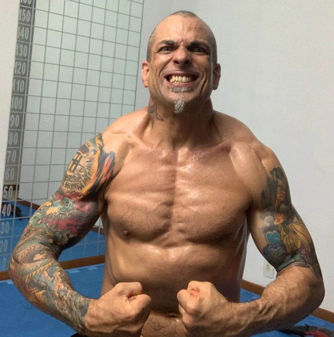 Imagem mostra ex-BBB Marcelo