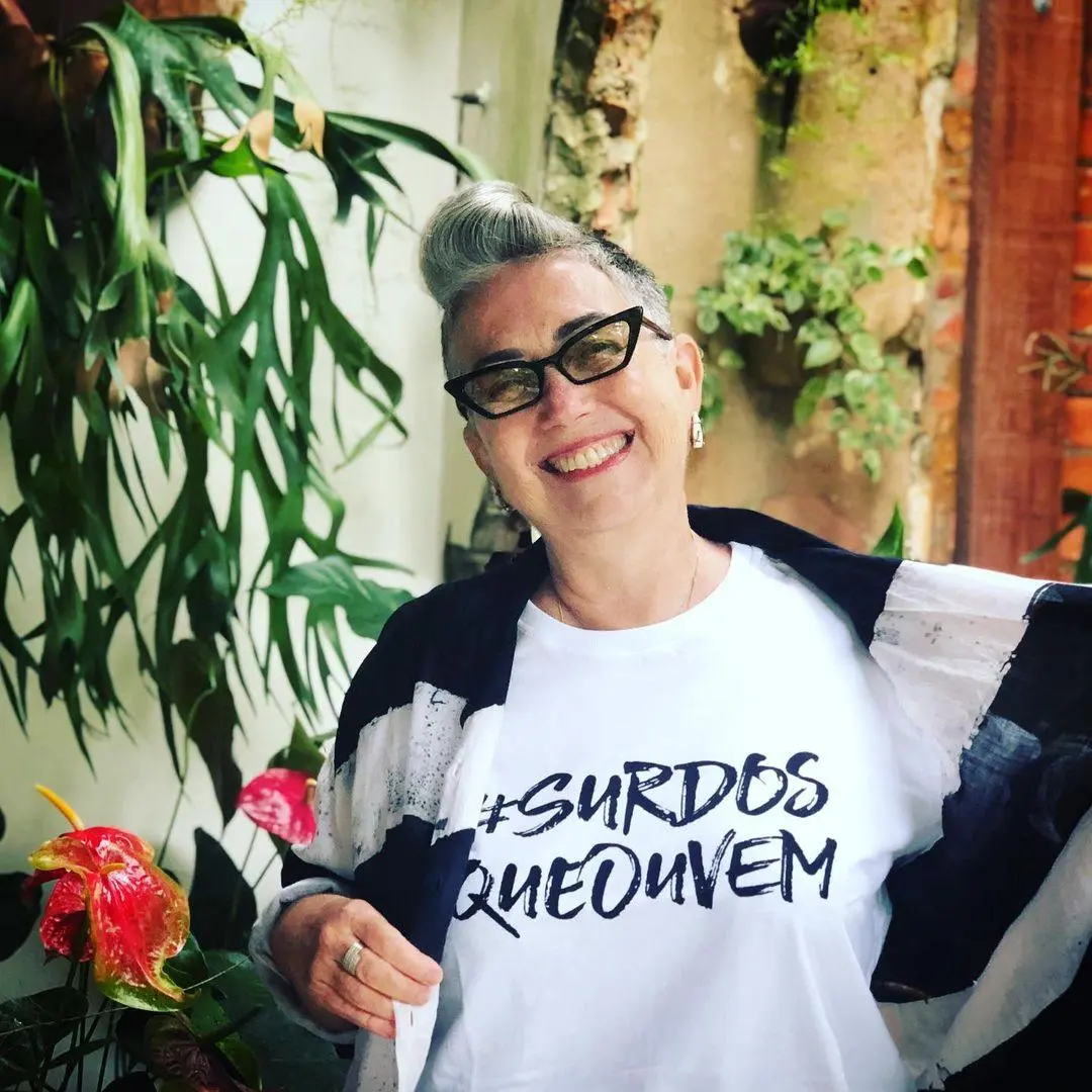 Imagem mostra Claudia Werneck, mãe da Tatá Werneck