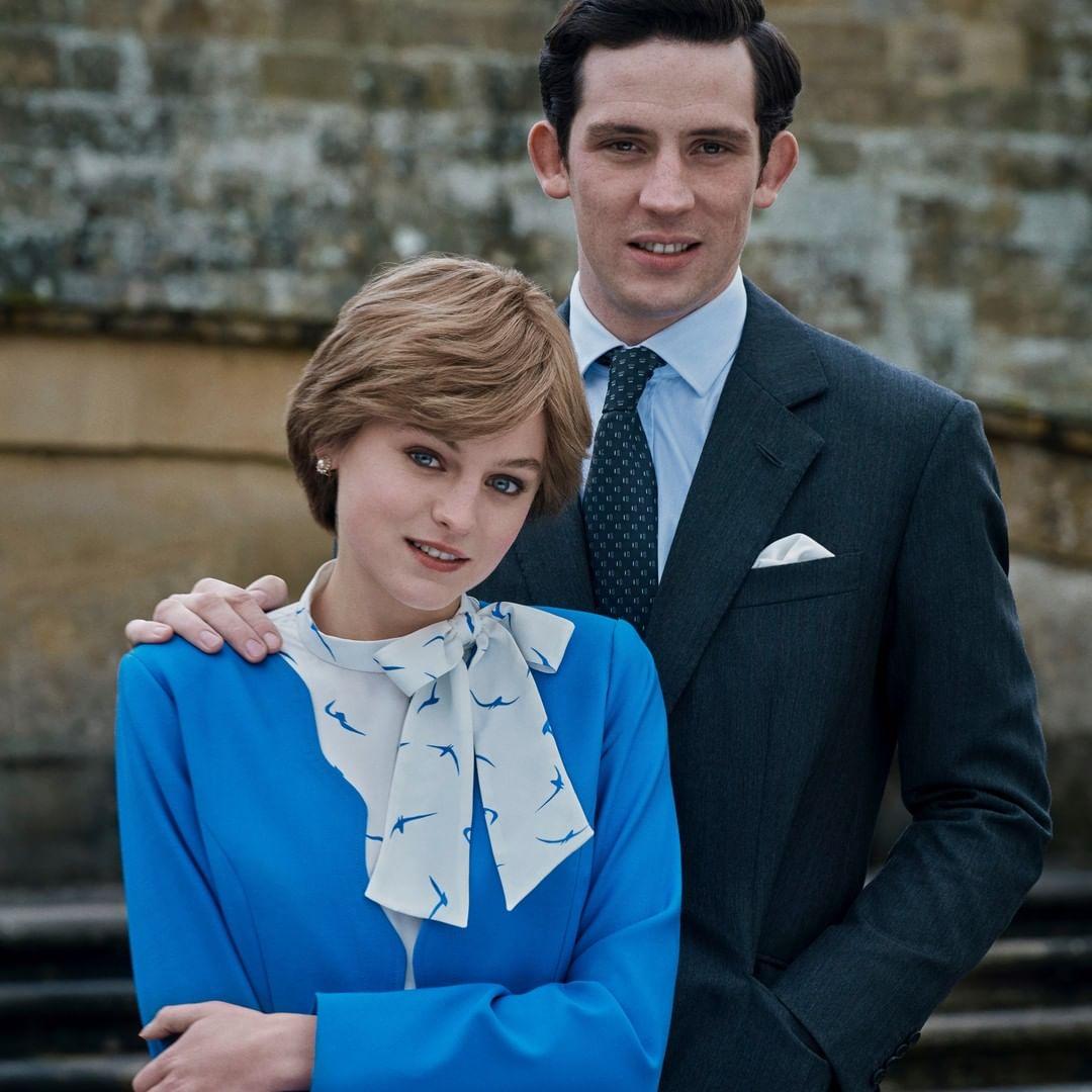 Imagem mostra cena de The Crown Com princesa Diana e príncipe Charles