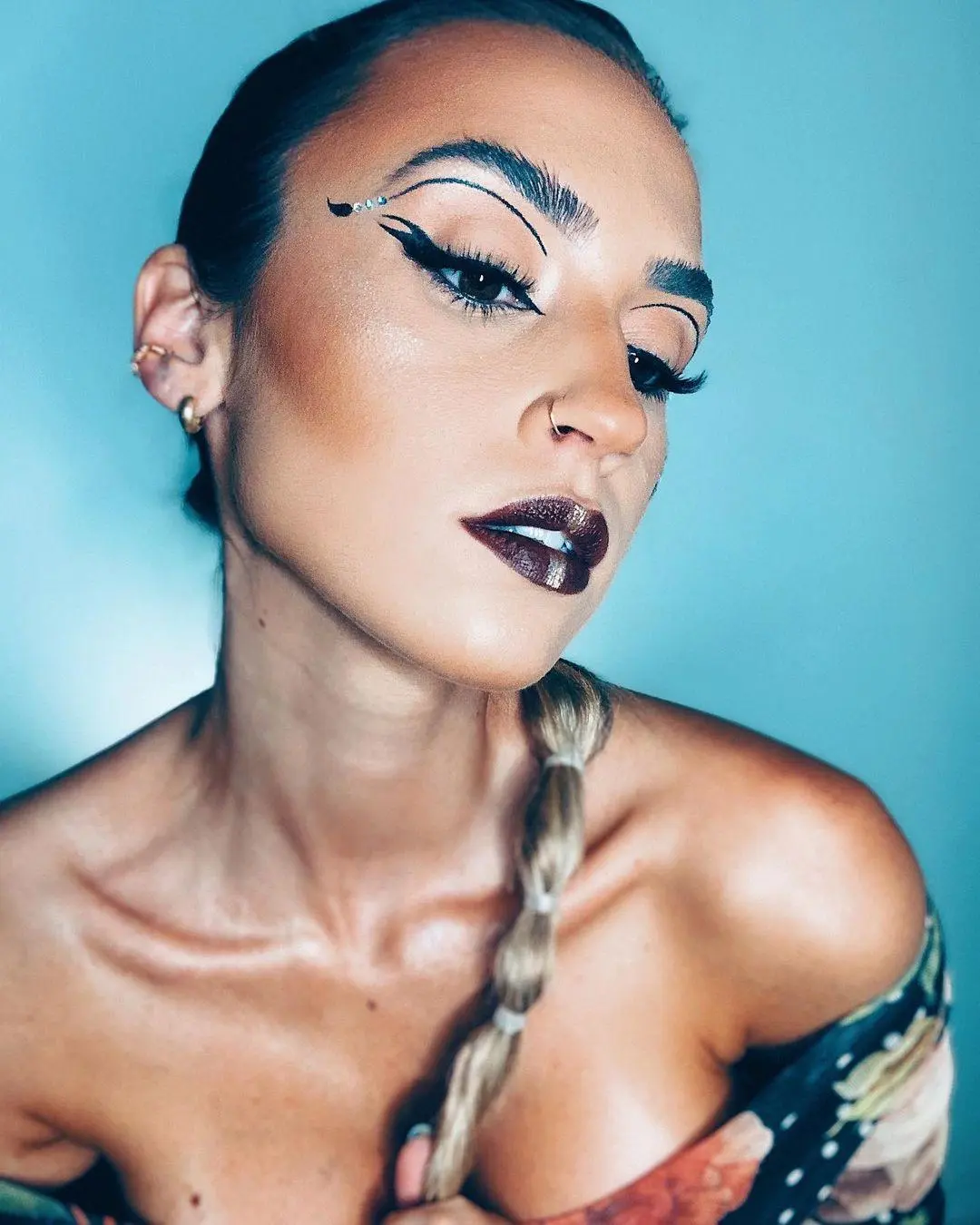 Imagem mostra maquiagem de Lara Werneck