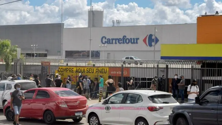 O que se sabe sobre o assassinato de João Alberto em Carrefour no RS