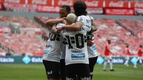 Jogos de hoje na TV: confira as partidas de futebol desta segunda (16)