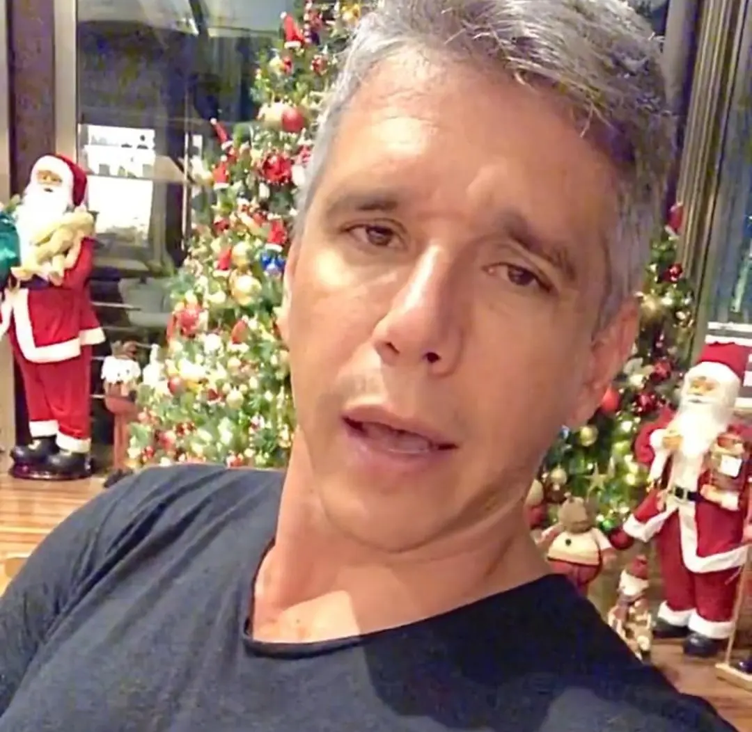 Imagem mostra árvore de Natal do Marcio Garcia