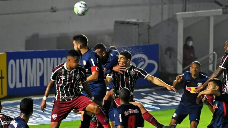 23ª rodada do Brasileirão tem dois confrontos nesta segunda-feira (30)