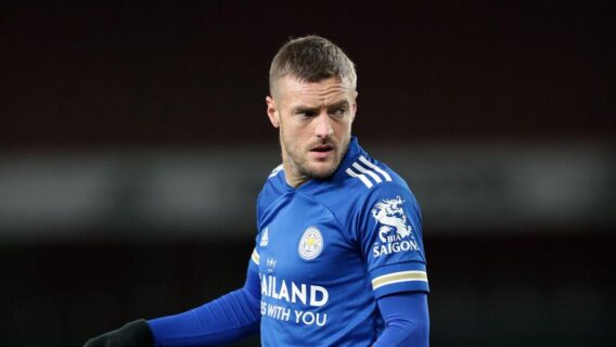 Leeds x Leicester: saiba onde assistir ao jogo do Campeonato Inglês