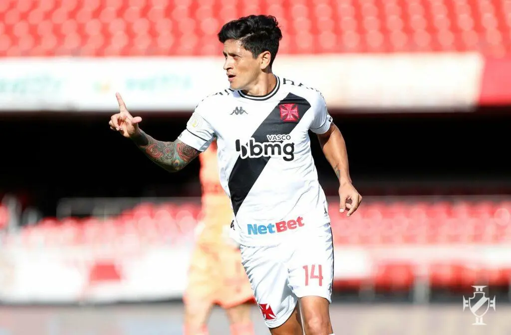 Imagem mostra um dos mais escalados do Cartola FC, Cano do Vasco.