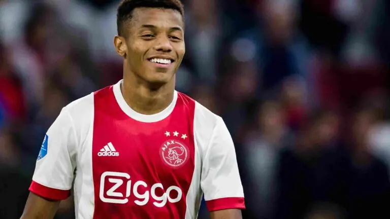 David Neres: conheça o fenômeno do Ajax, cria da base do São Paulo