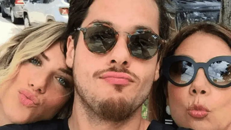 Conheça Deborah Ewbank, mãe e stylist de Giovanna Ewbank