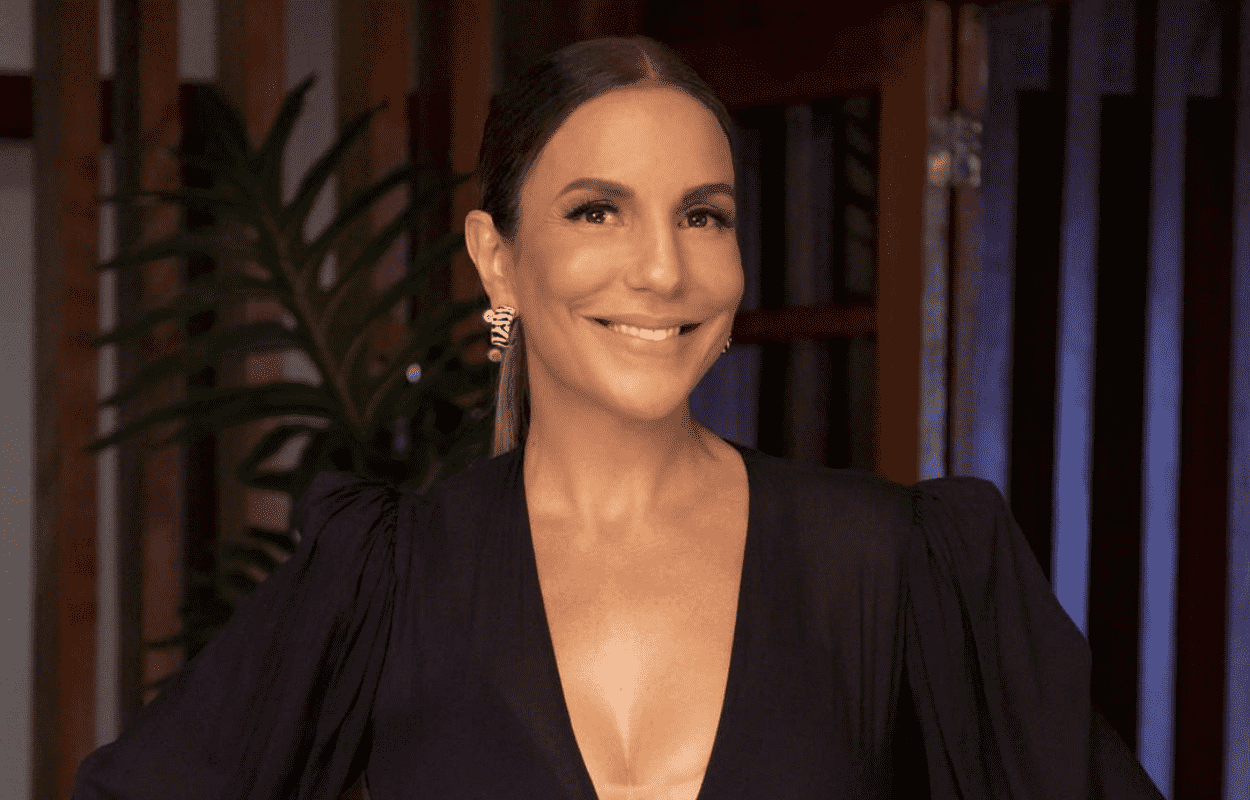 Imagem mostra Ivete Sangalo fazendo pose