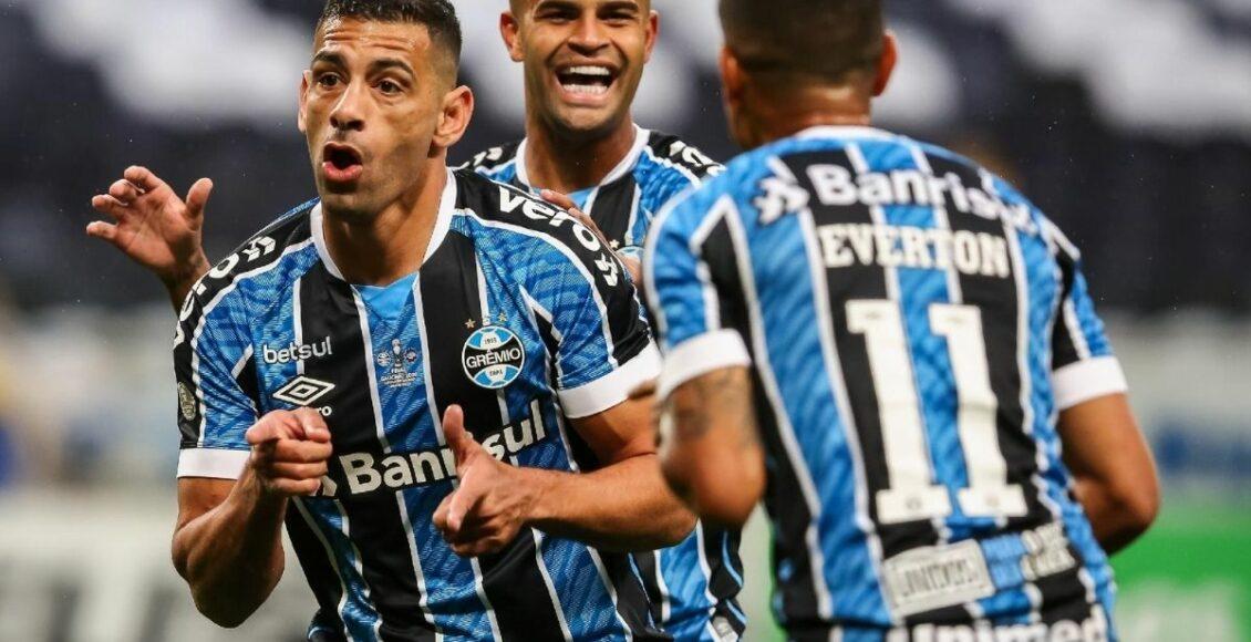 Grêmio chega para duelo com 12 jogos de invencibilidade