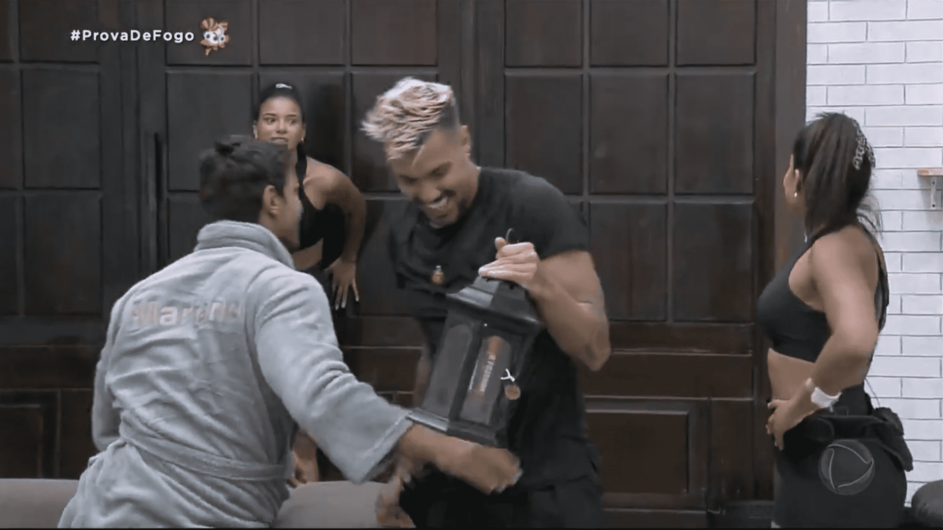 Lipe Ribeiro em A Fazenda 2020