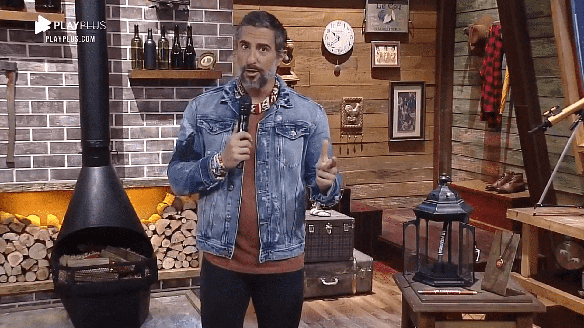 Marcos Mion, apresentador de A Fazenda 2020