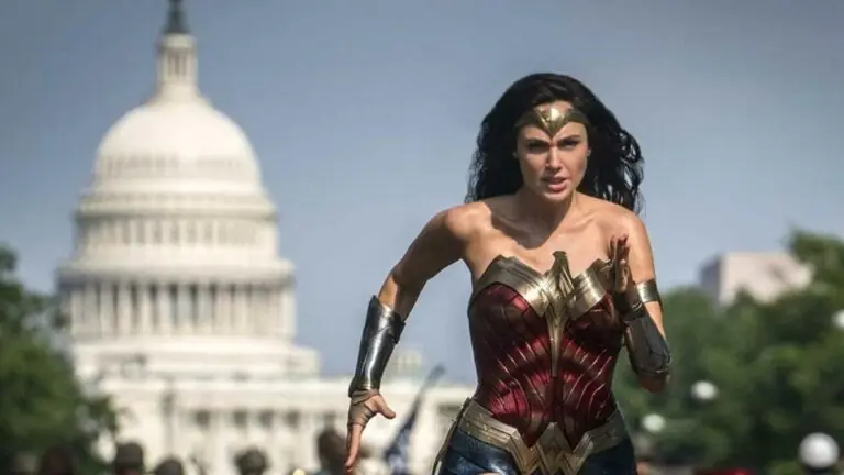 Mulher Maravilha 1984 será lançado em streaming no Natal