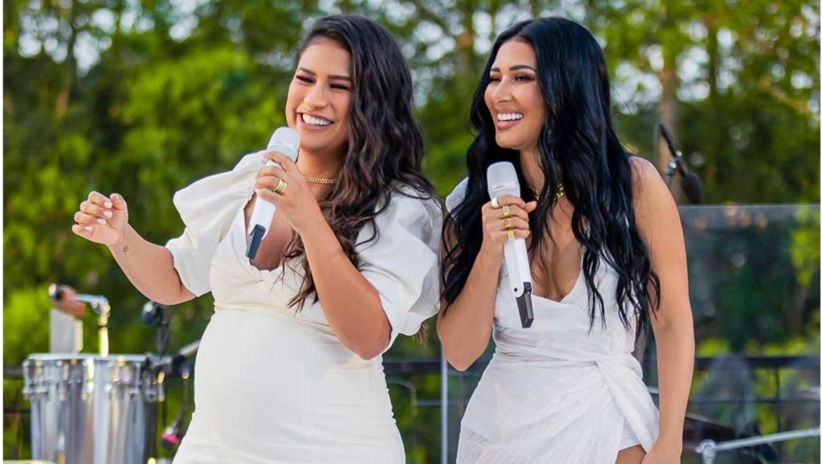 Imagem da dupla Simone e Simaria - A Fazenda 2020