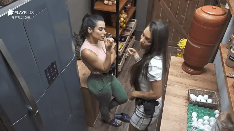 A Fazenda 2020: Stéfani diz que Lidi ‘deu um tiro no pé’; entenda