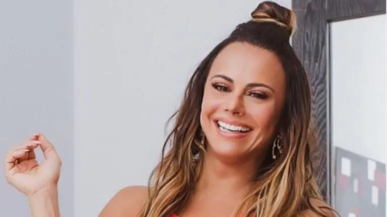 BBB 21: Viviane Araújo não descarta participar do reality