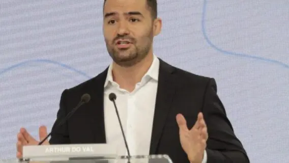 Veja as propostas de Mamãe Falei, o Arthur do Val para o trânsito de SP