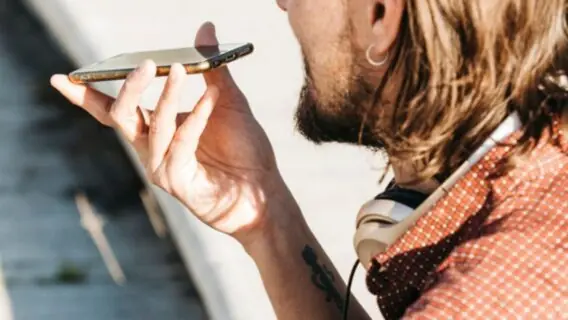 Assistente de voz: conheça as vantagens de comprar uma e quais as melhores marcas